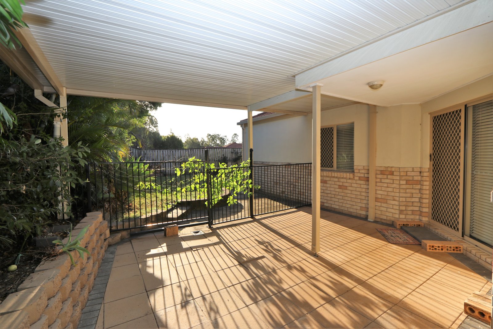 1/2 Hellman Street MOLENDINAR 15