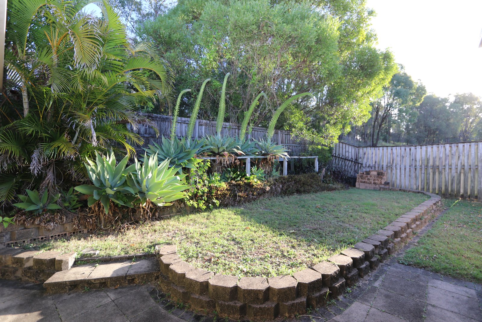 1/2 Hellman Street MOLENDINAR 16