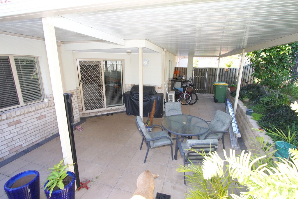 1/2 Hellman Street MOLENDINAR 2