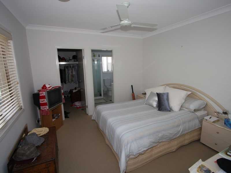 1/2 Hellman Street MOLENDINAR 5