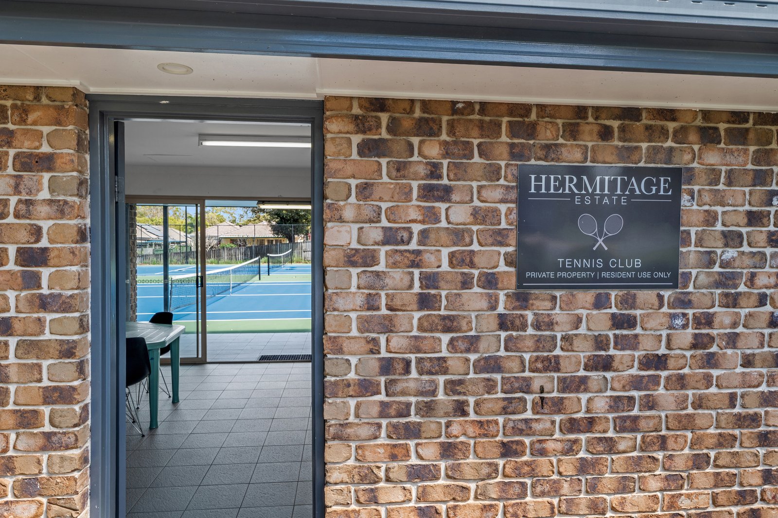 12 Hermitage Close ASHMORE 27