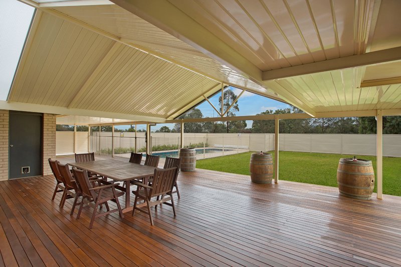 12 Highfield Way BRANXTON 1