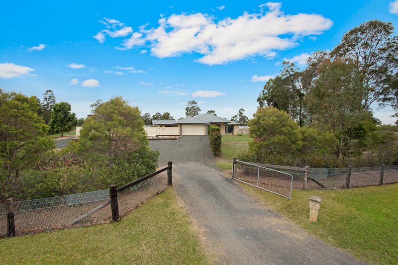 12 Highfield Way BRANXTON 2
