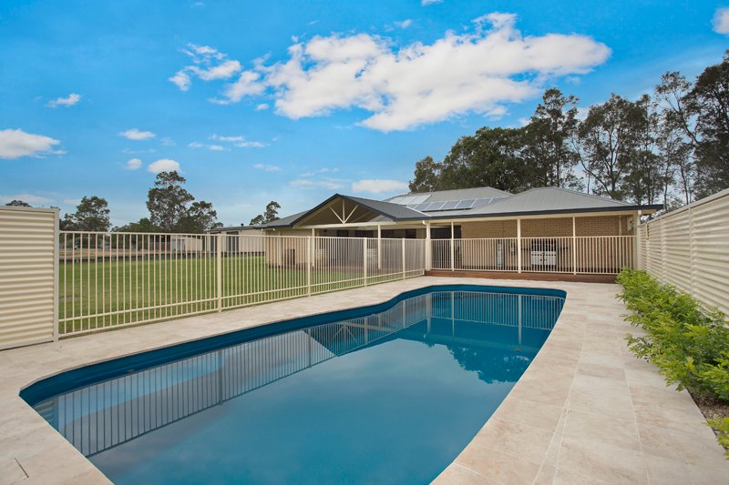 12 Highfield Way BRANXTON 4