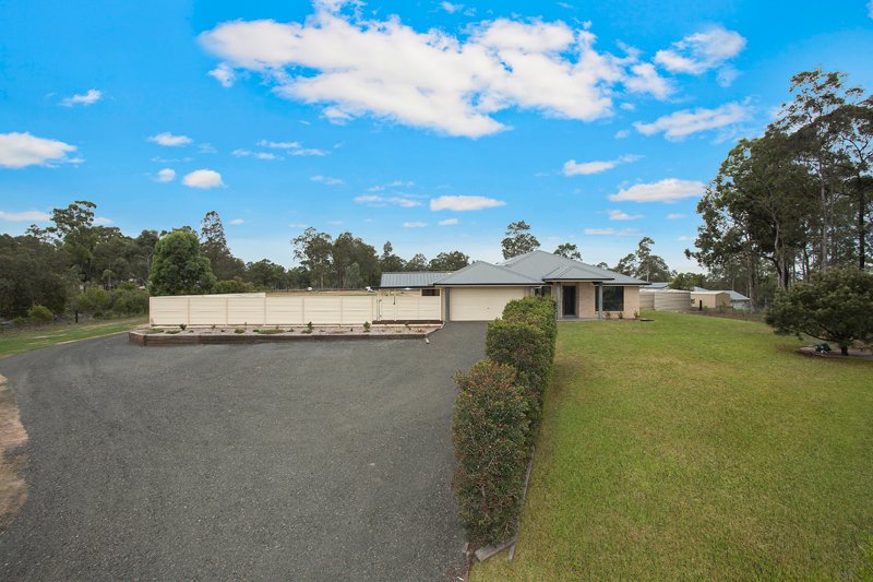 12 Highfield Way BRANXTON 19