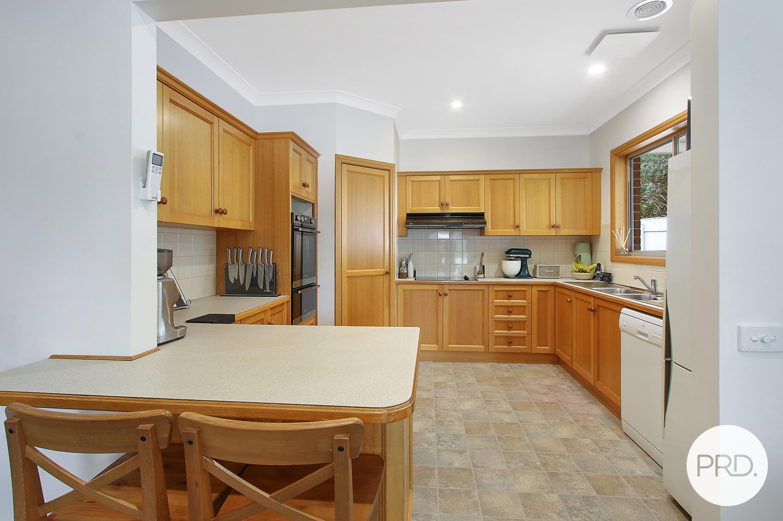 12 Highgrove Place WEST ALBURY 3