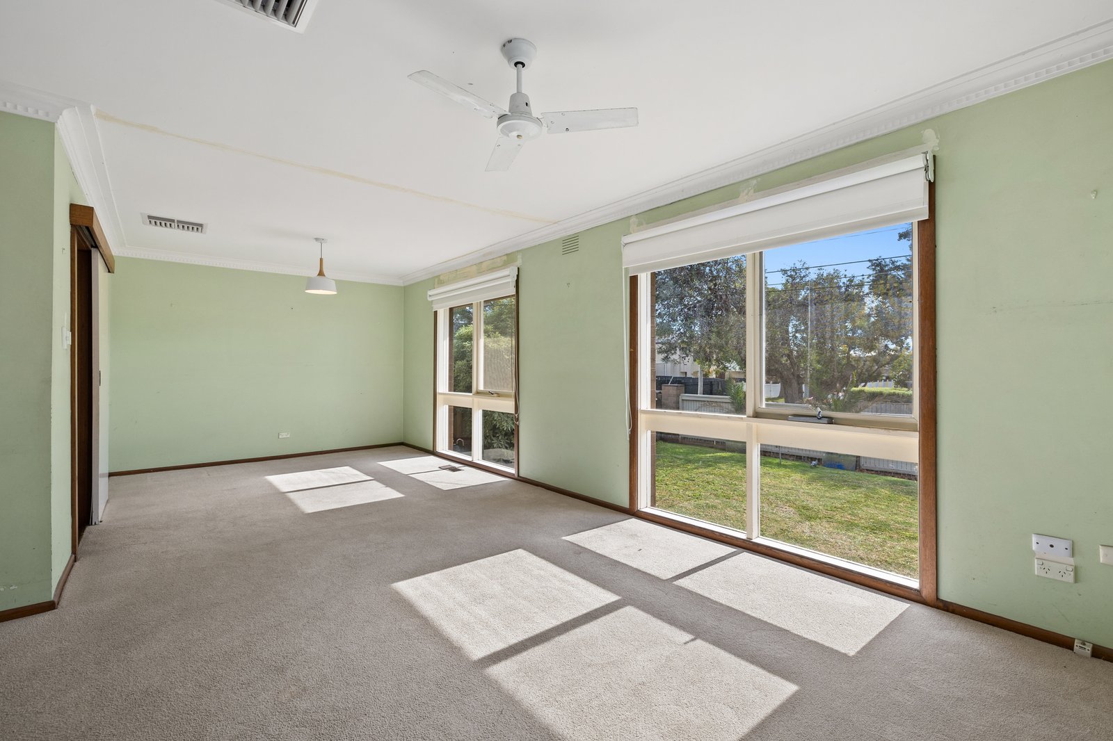 Gallery: 12 Hillcrest Avenue
