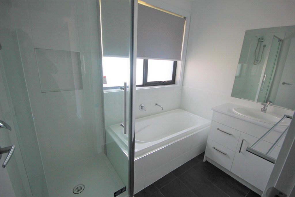 12 Hollingsworth Street BRIGHTON 4