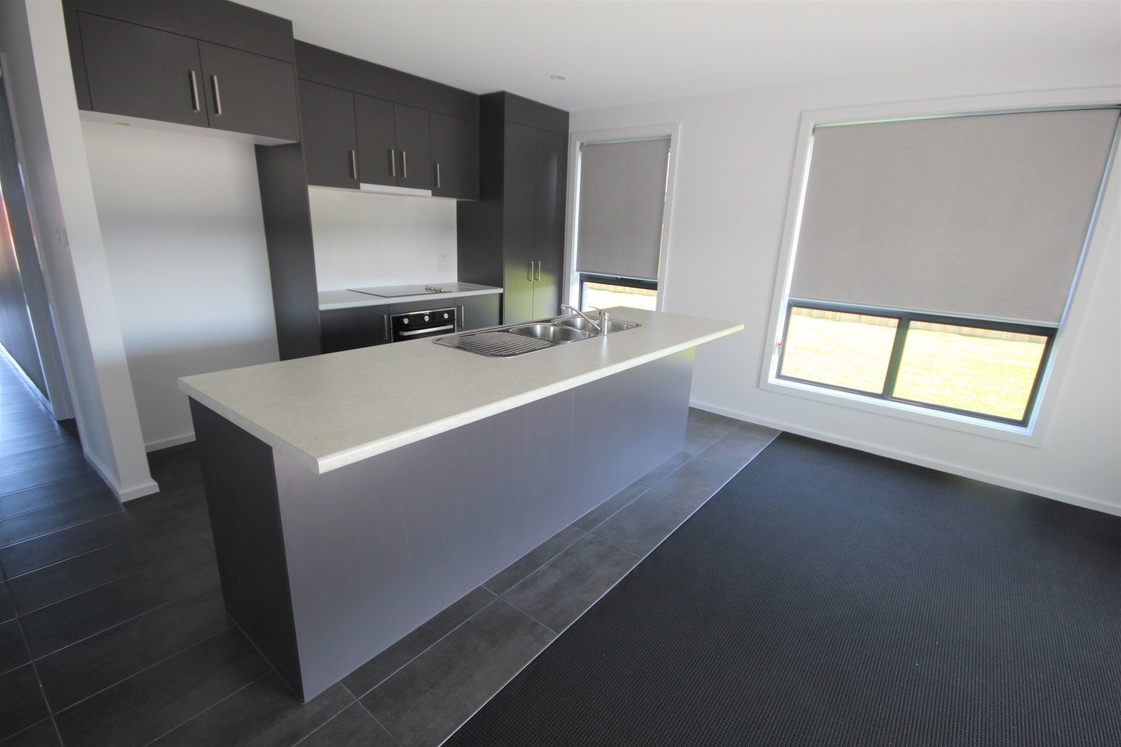 12 Hollingsworth Street BRIGHTON 8