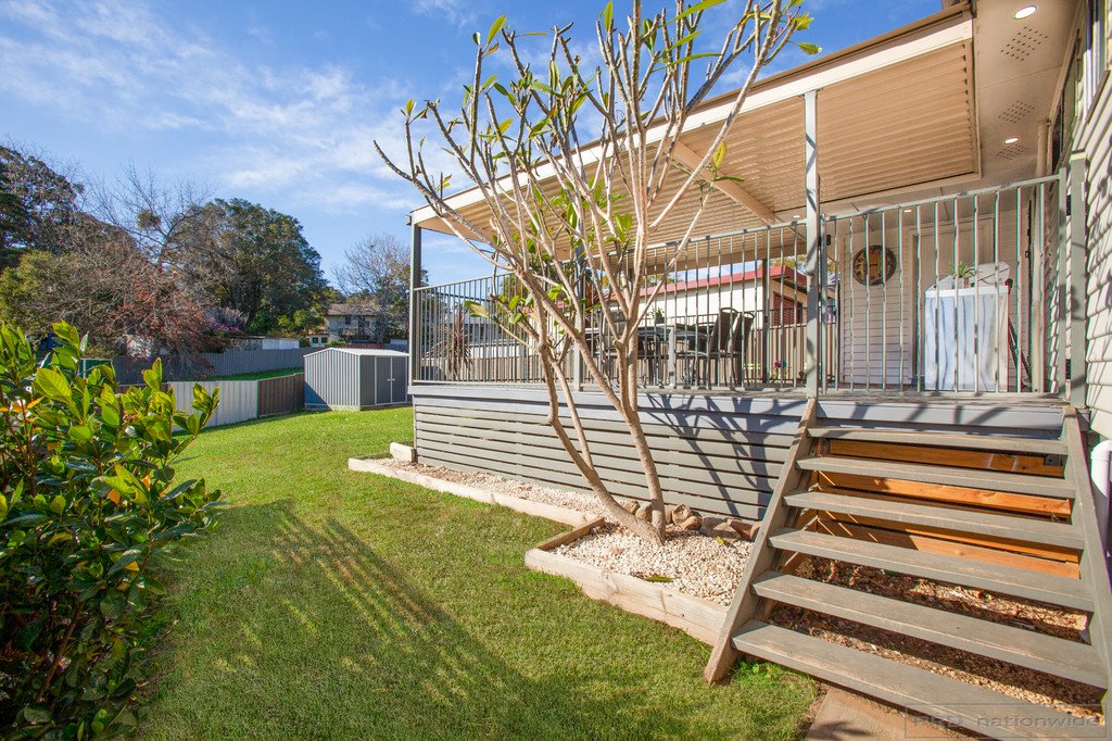 12 Hollywood Close RUTHERFORD 17