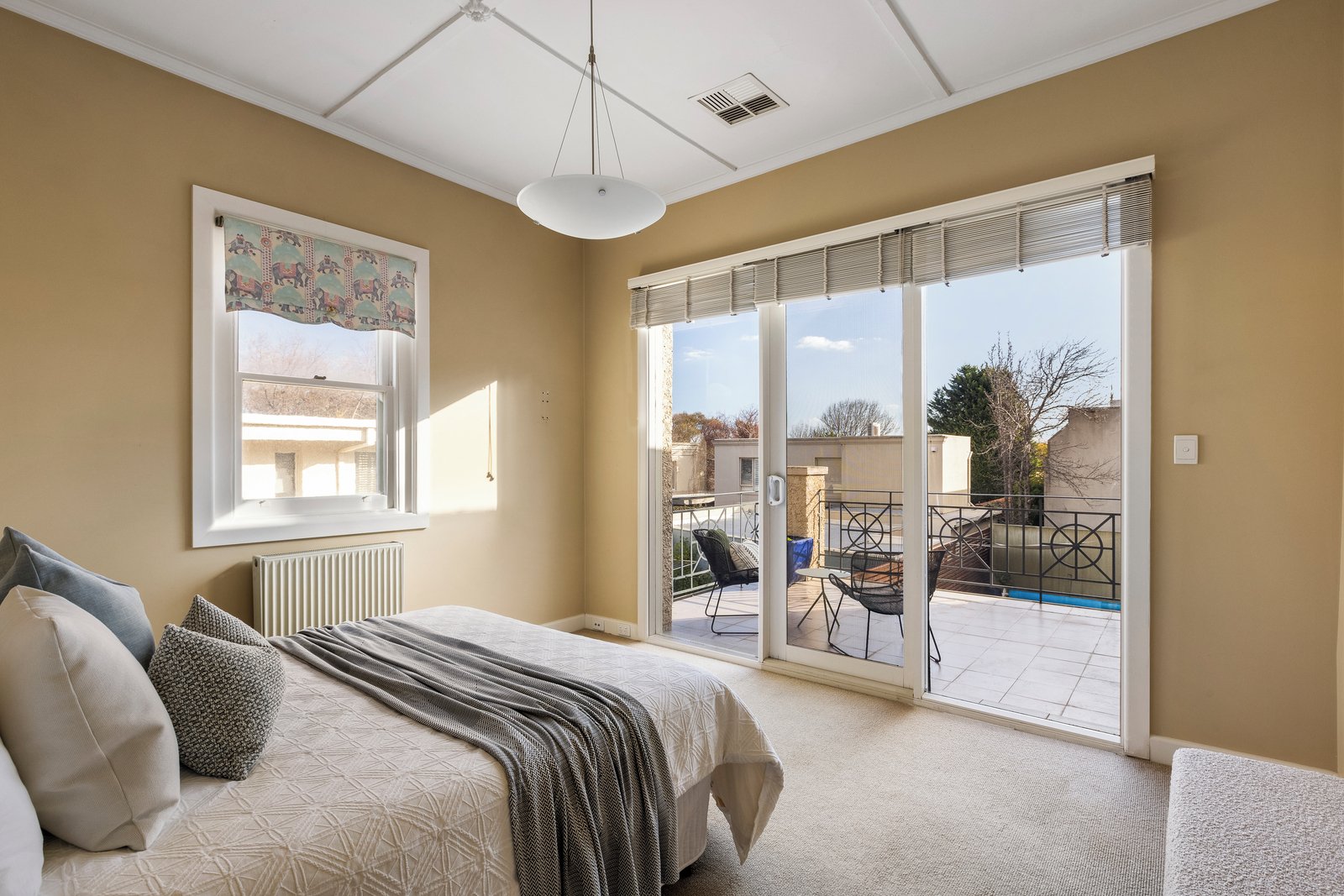 12 Holmwood Avenue, Brighton, 3186