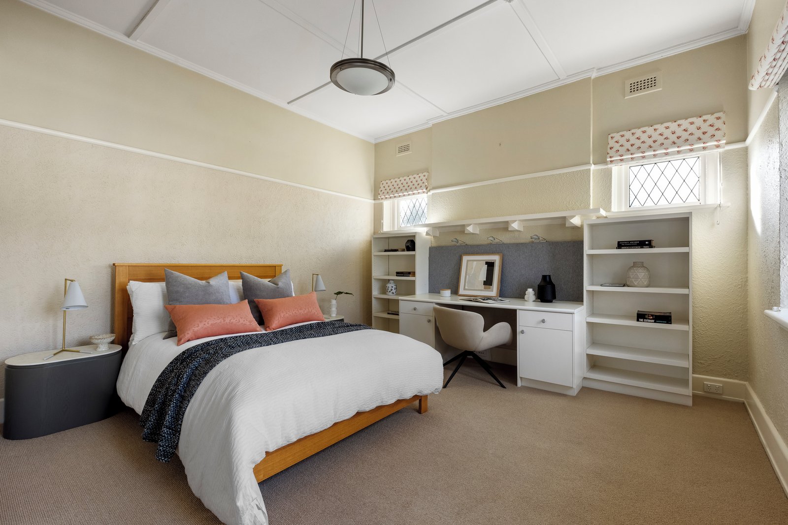 12 Holmwood Avenue, Brighton, 3186