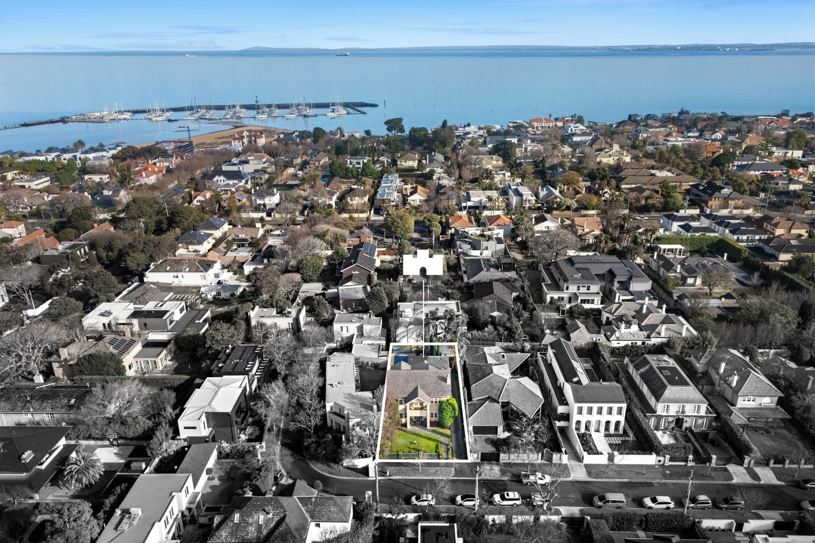 12 Holmwood Avenue, Brighton, 3186