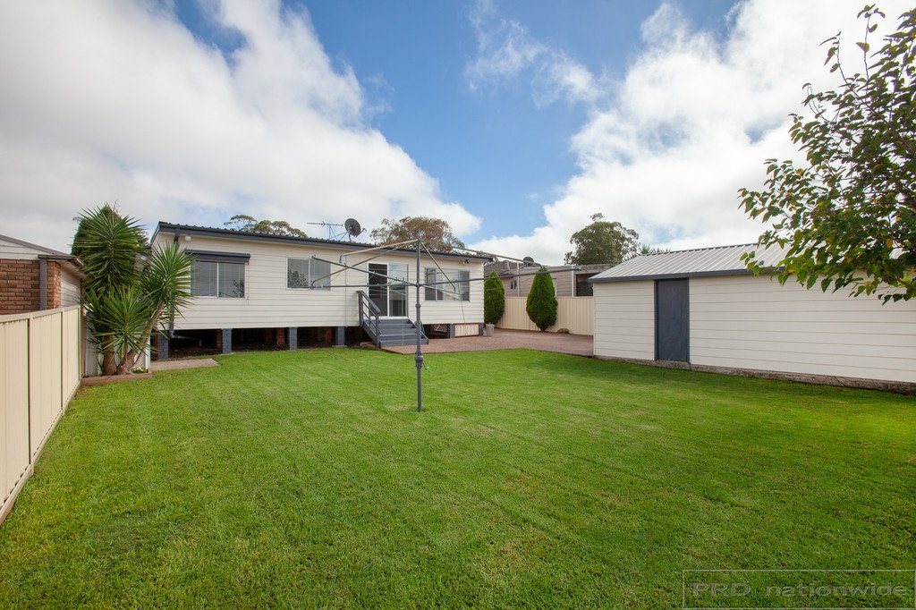 12 Homebush Dr  WOODBERRY 17