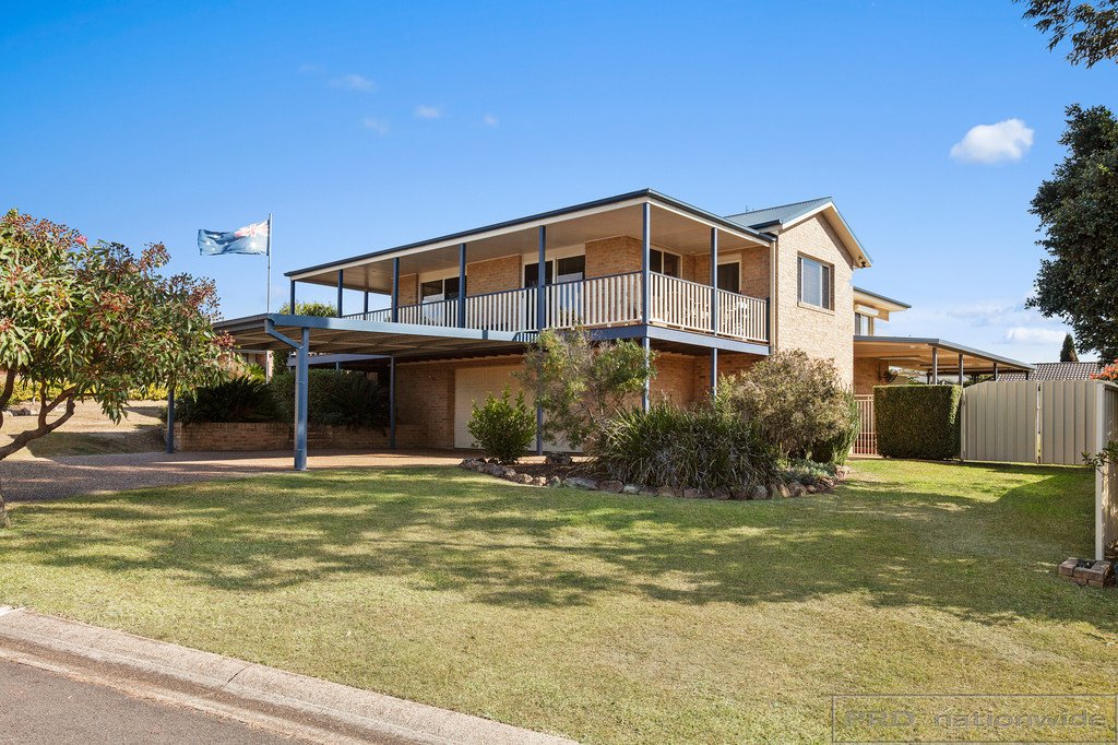 12 Honeyoak Drive ABERGLASSLYN 1