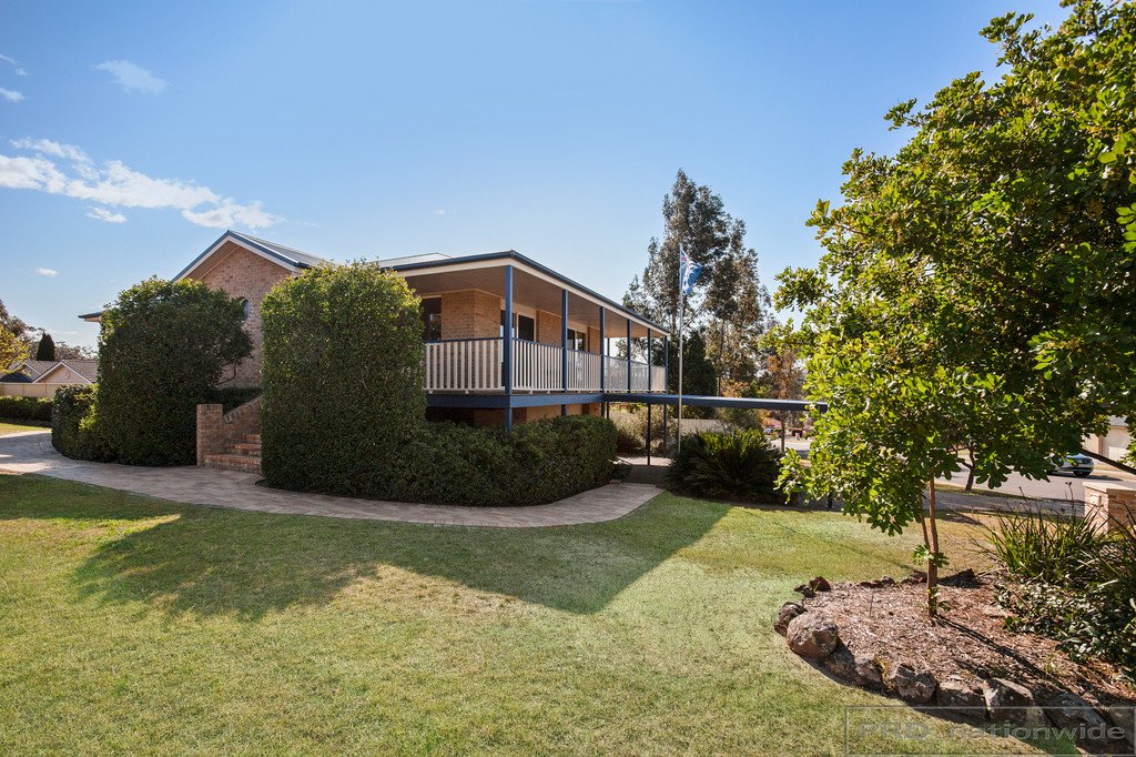 12 Honeyoak Drive ABERGLASSLYN 23
