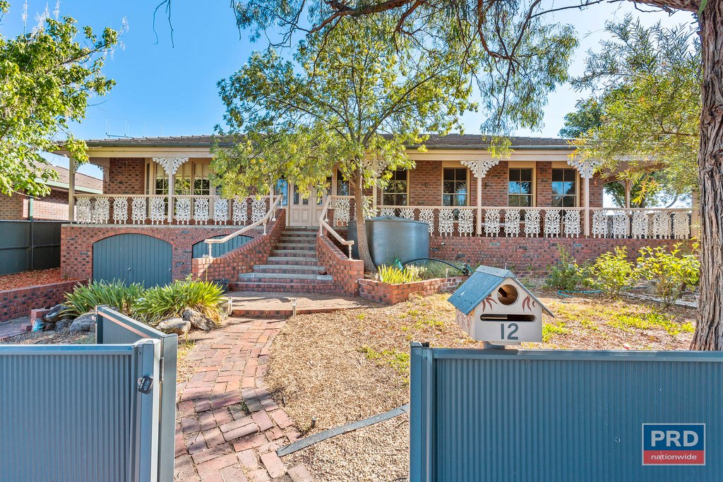 12 Houlahan Street FLORA HILL 1