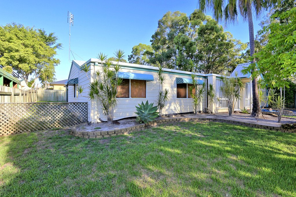 12 Howlett Street URANGAN 3