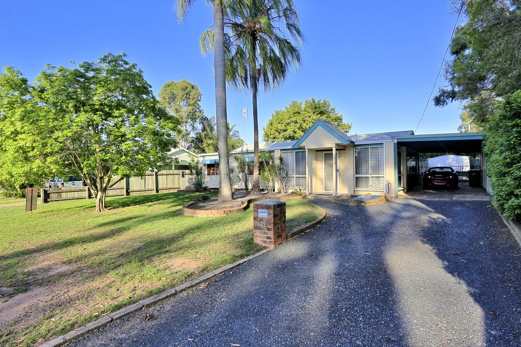 12 Howlett Street URANGAN 4