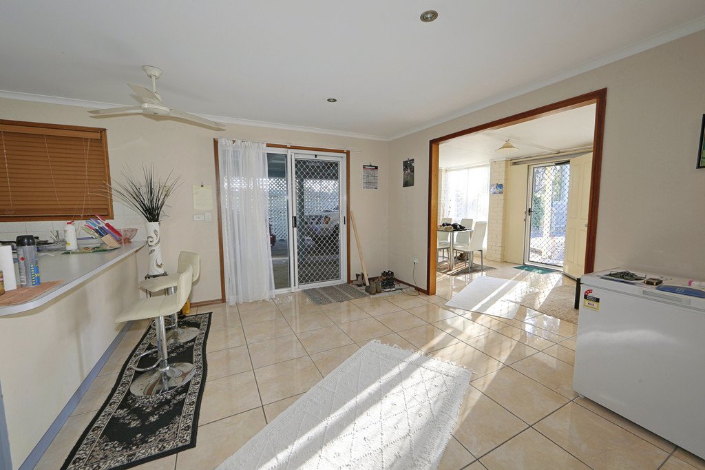 12 Howlett Street URANGAN 9