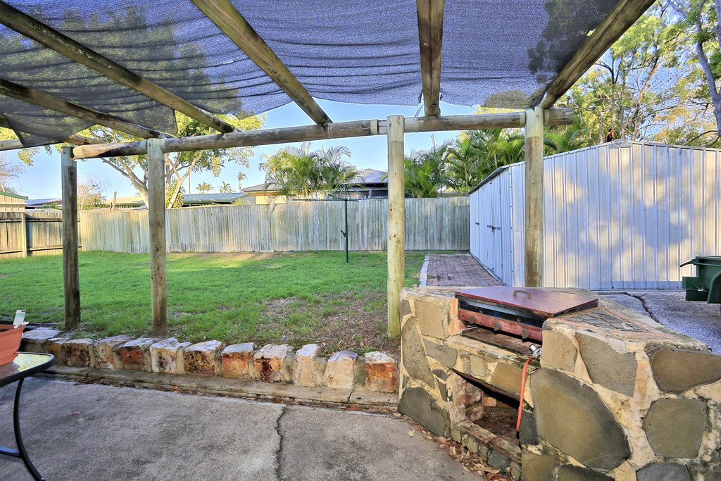 12 Howlett Street URANGAN 21