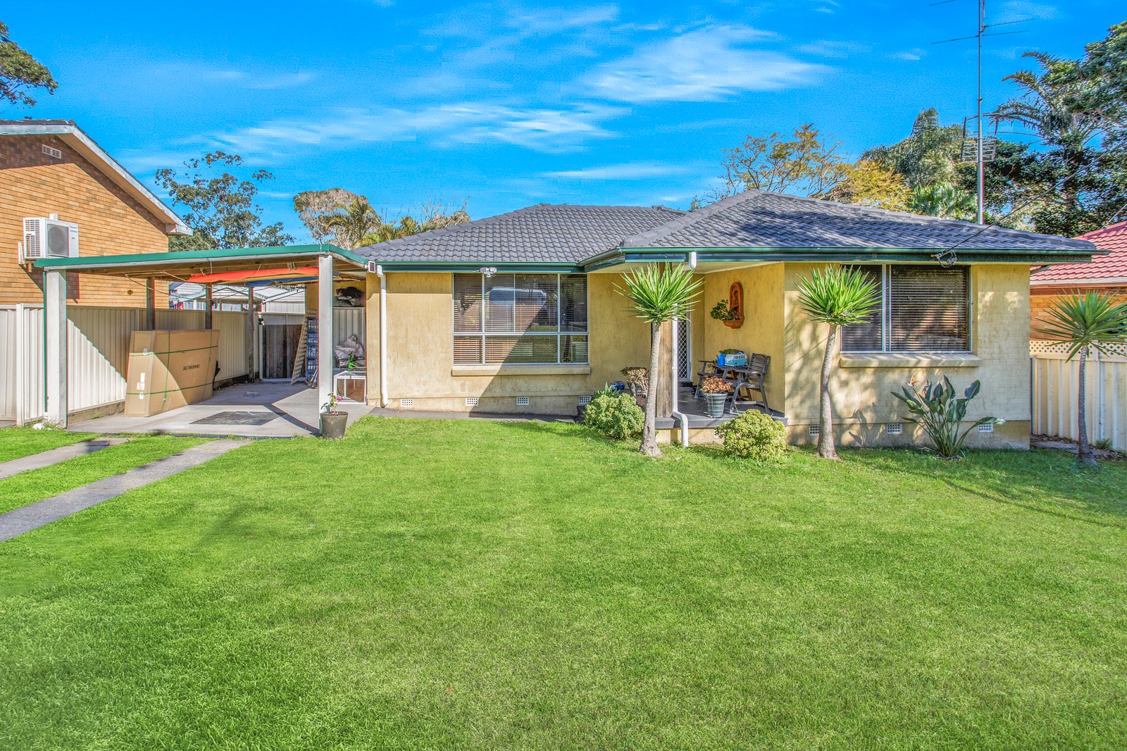 12 Hunter Street BARRACK HEIGHTS 1