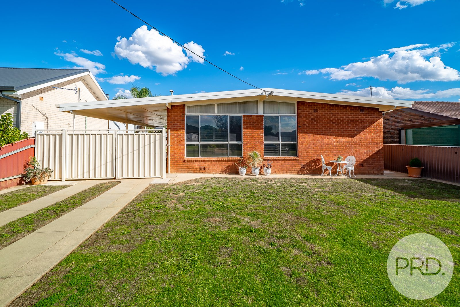 12 Huthwaite Street MOUNT AUSTIN 1