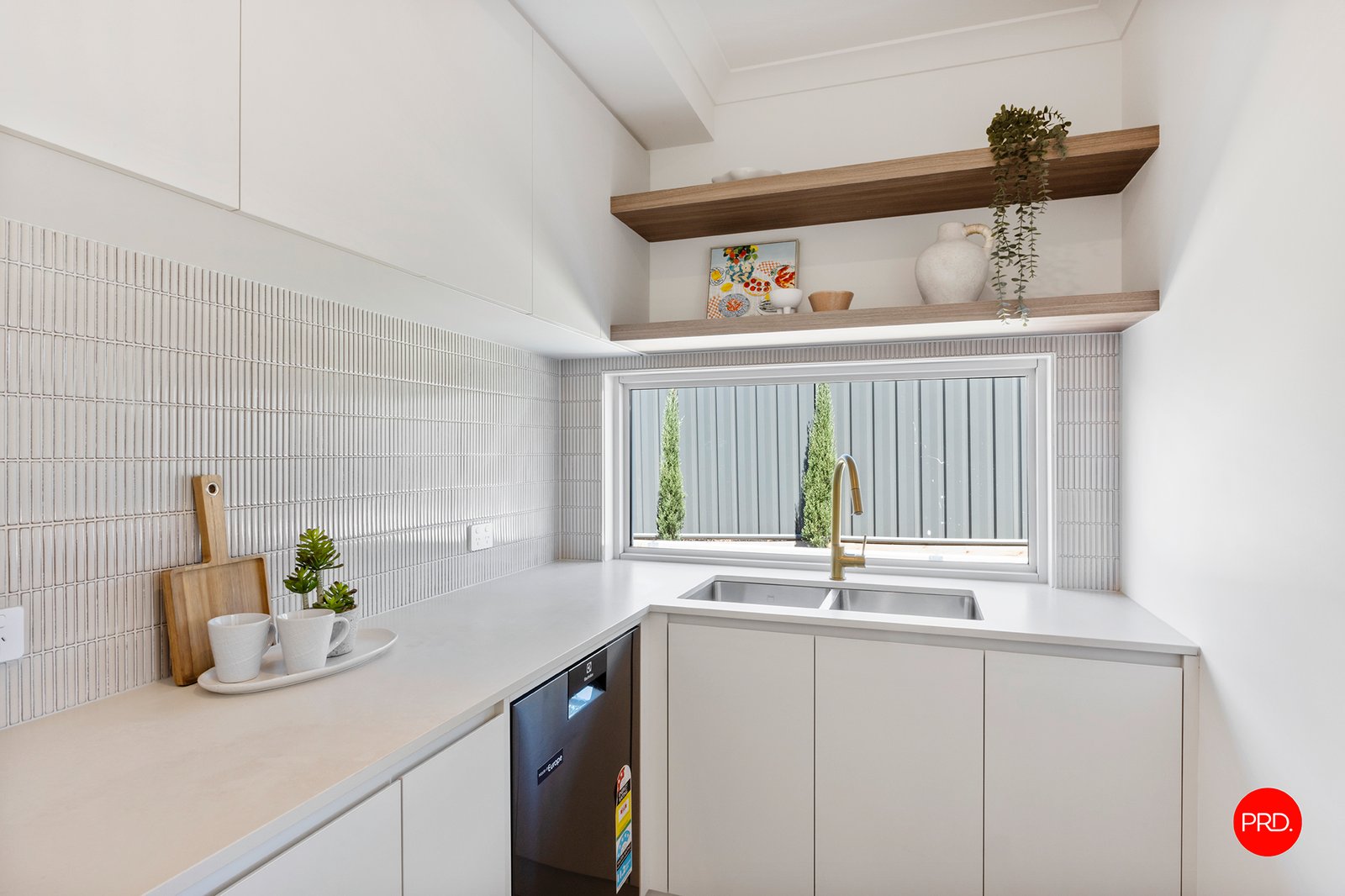 12 Imagine Drive STRATHFIELDSAYE 12