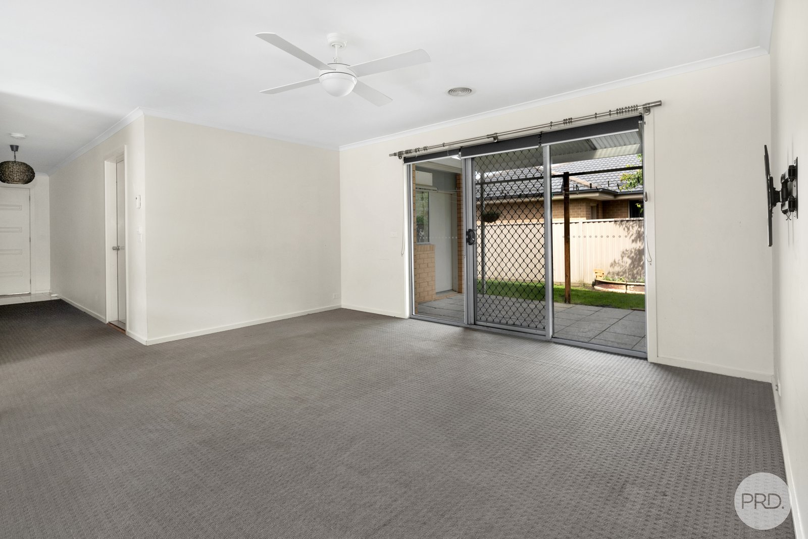12 Indiana Drive DELACOMBE 6