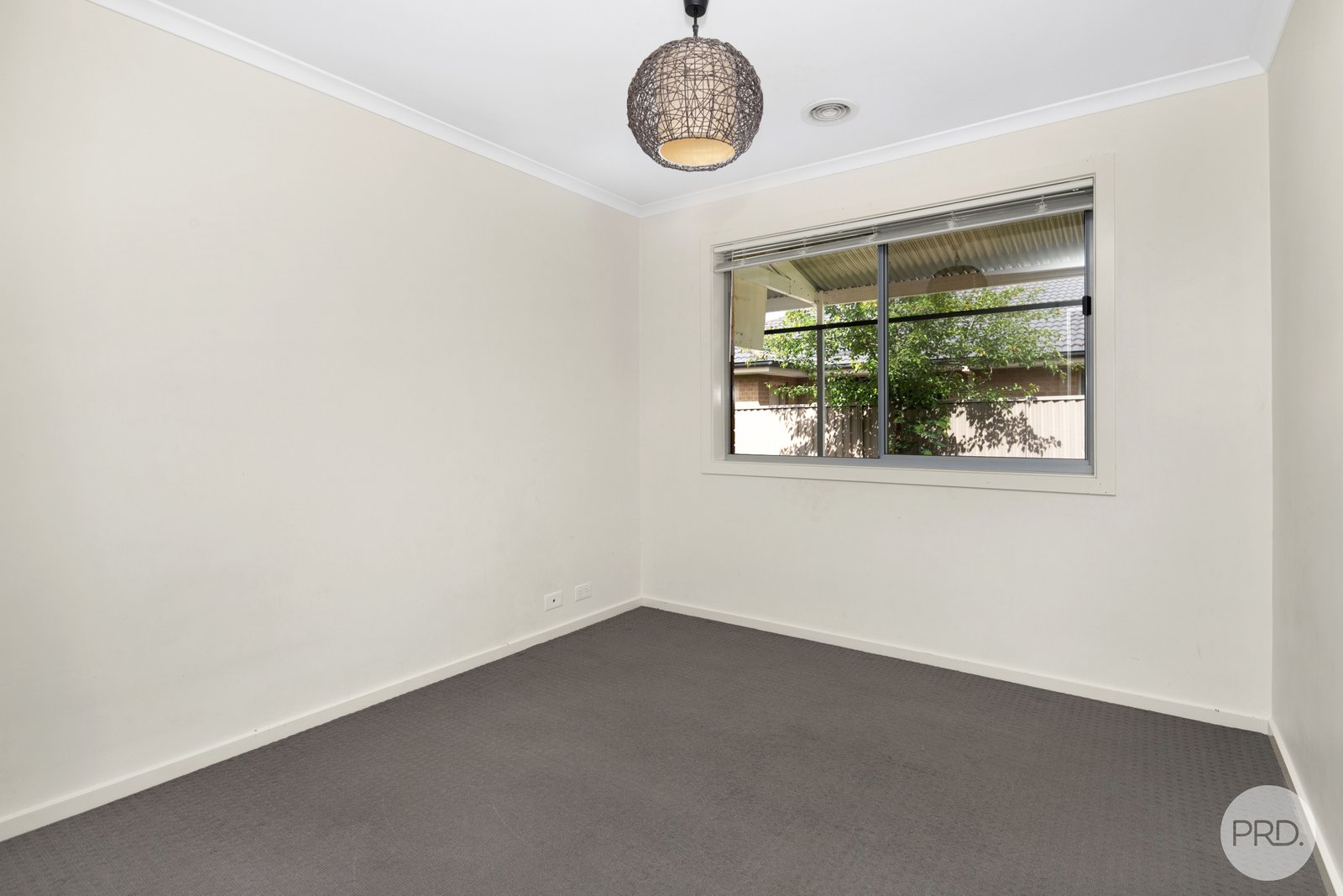 12 Indiana Drive DELACOMBE 9