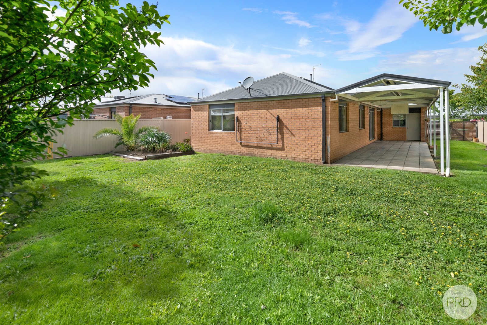 12 Indiana Drive DELACOMBE 14