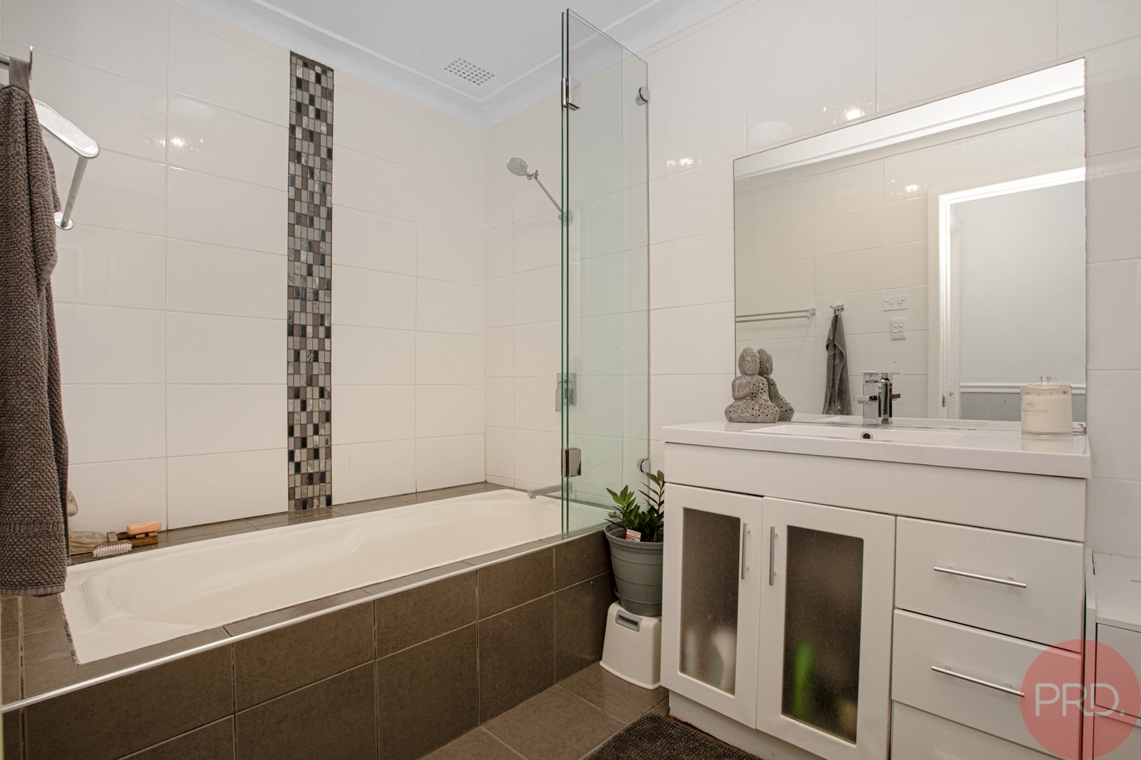 12 Irving Street BERESFIELD 14