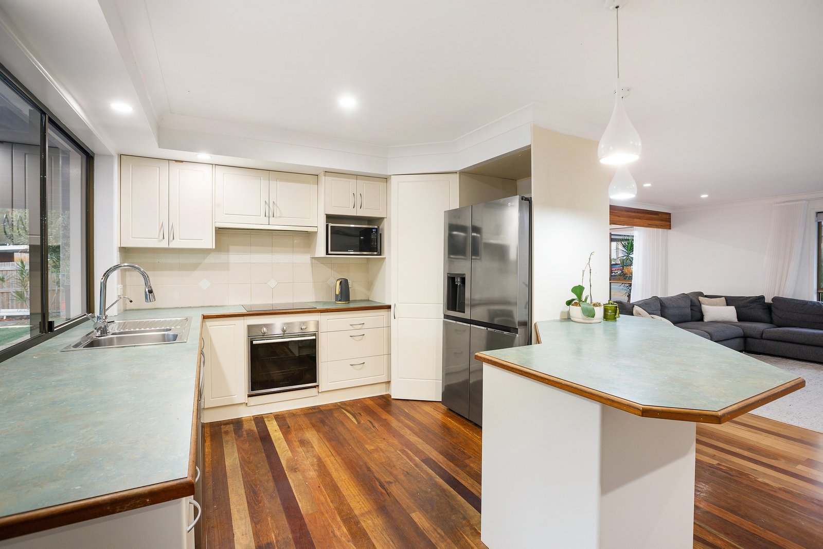 12 Jingella Street HOPE ISLAND 6