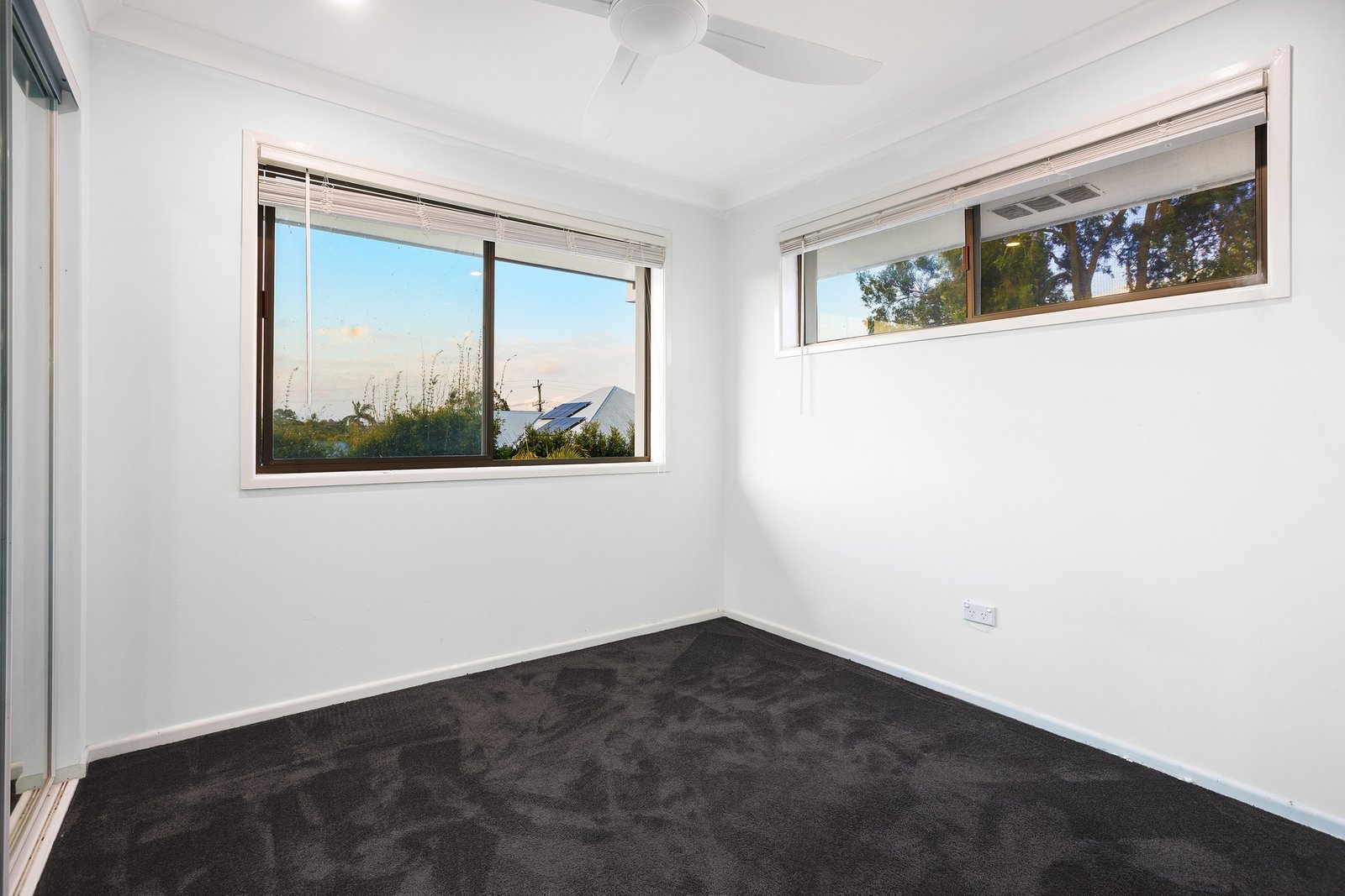 12 Jingella Street HOPE ISLAND 14