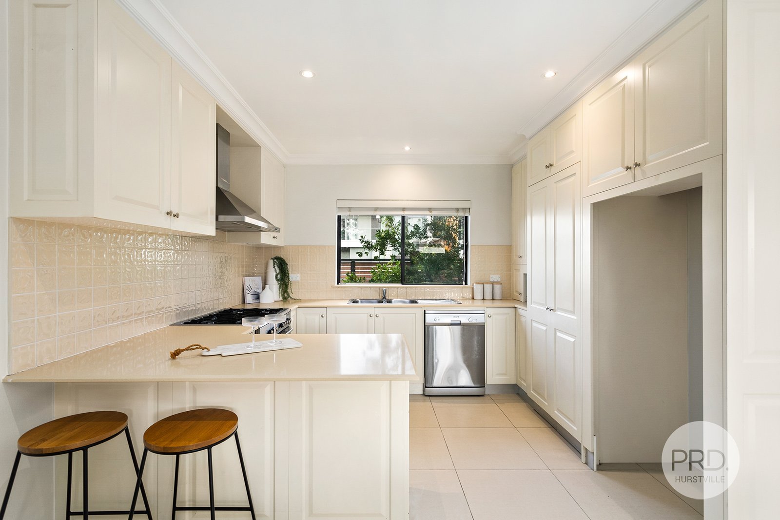 12 Joan Street HURSTVILLE 3