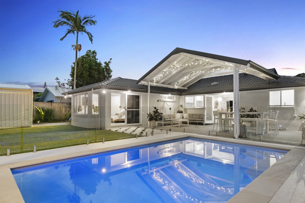 12 Joeith Court MIAMI 14