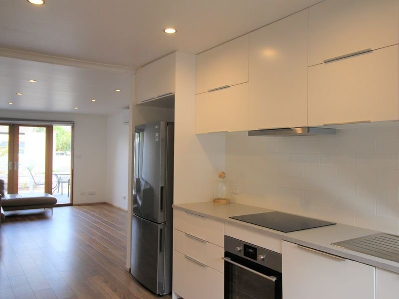 Gallery: 1/2 John Street