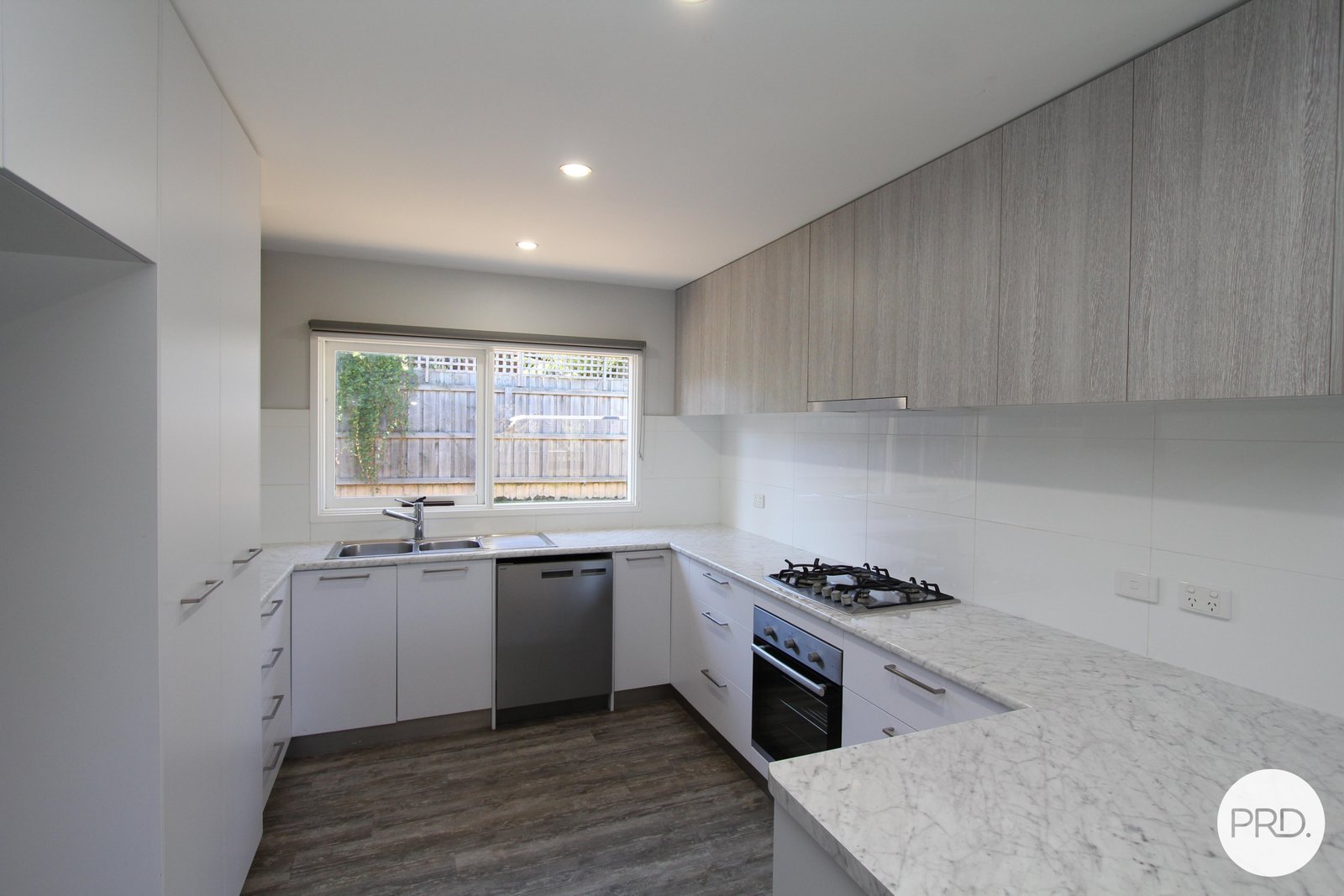 12 Jones Avenue MOUNT CLEAR 2