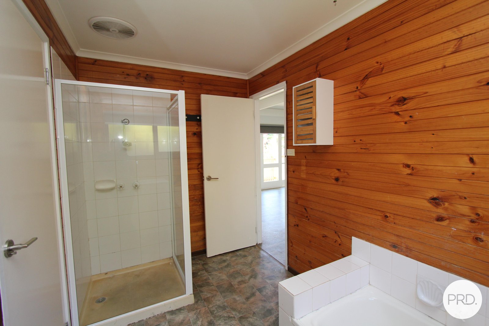 12 Jones Avenue MOUNT CLEAR 12