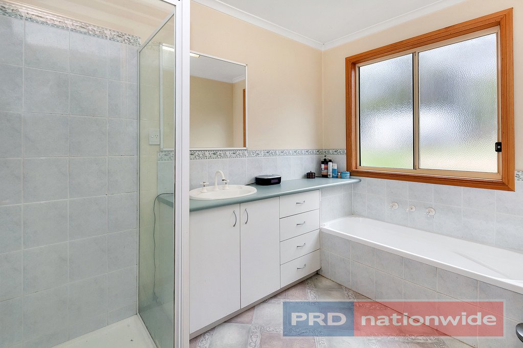 12 Jones Road CRESWICK 10