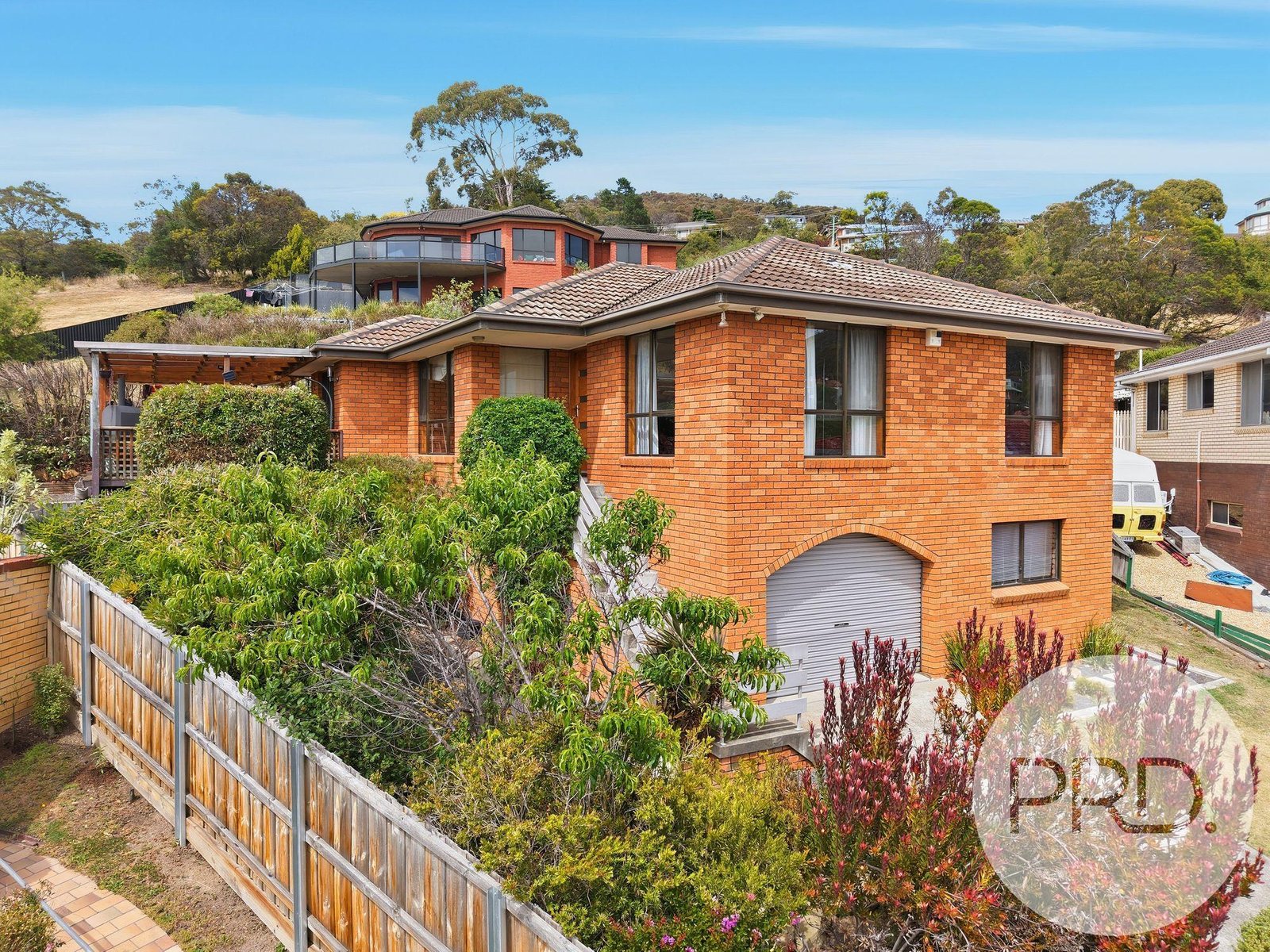 12 Kallay Court BERRIEDALE 4