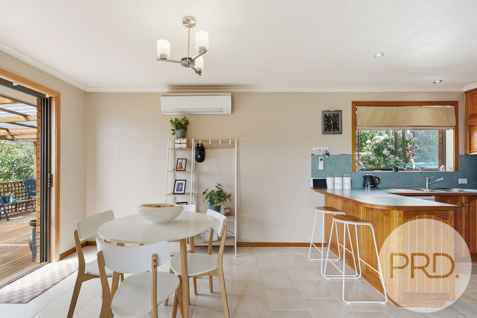 12 Kallay Court BERRIEDALE 10