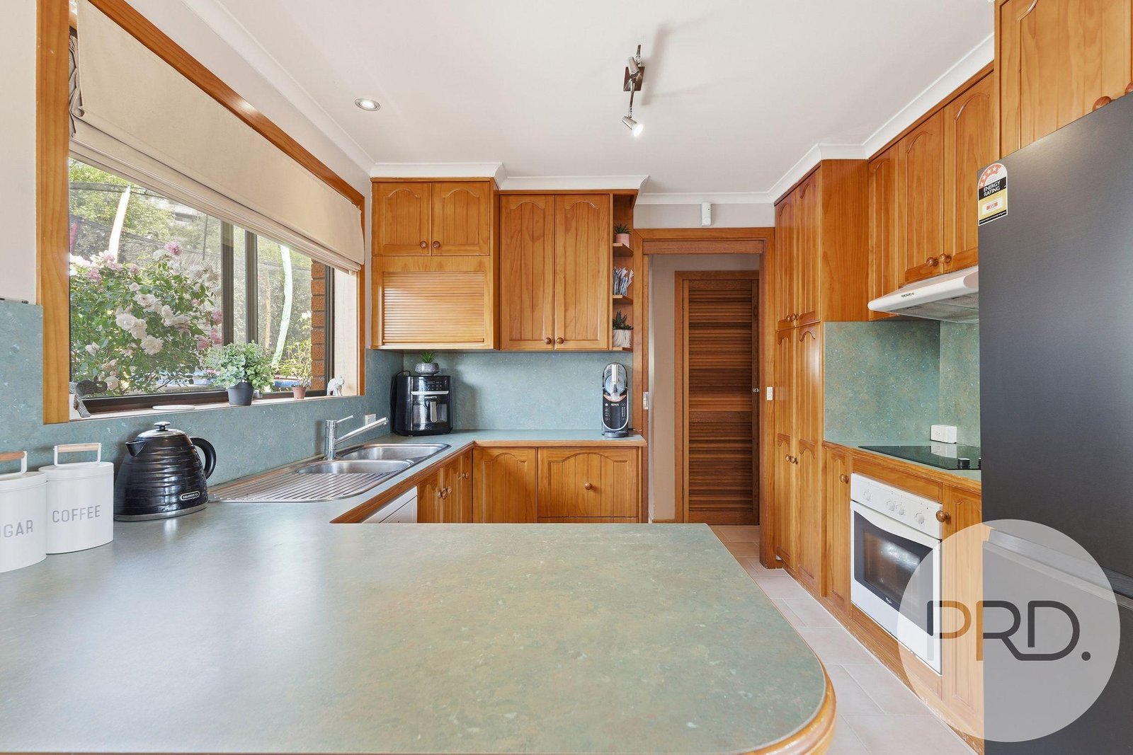 12 Kallay Court BERRIEDALE 14