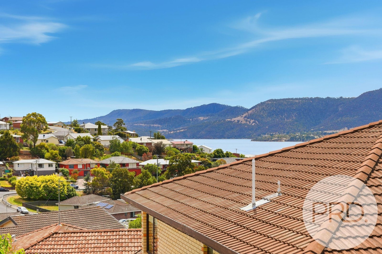 12 Kallay Court BERRIEDALE 24