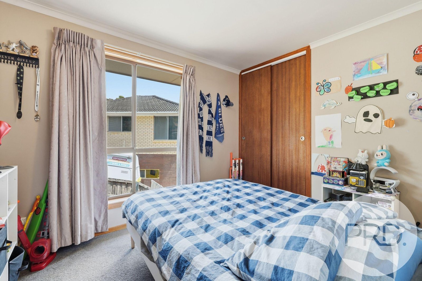 12 Kallay Court BERRIEDALE 29