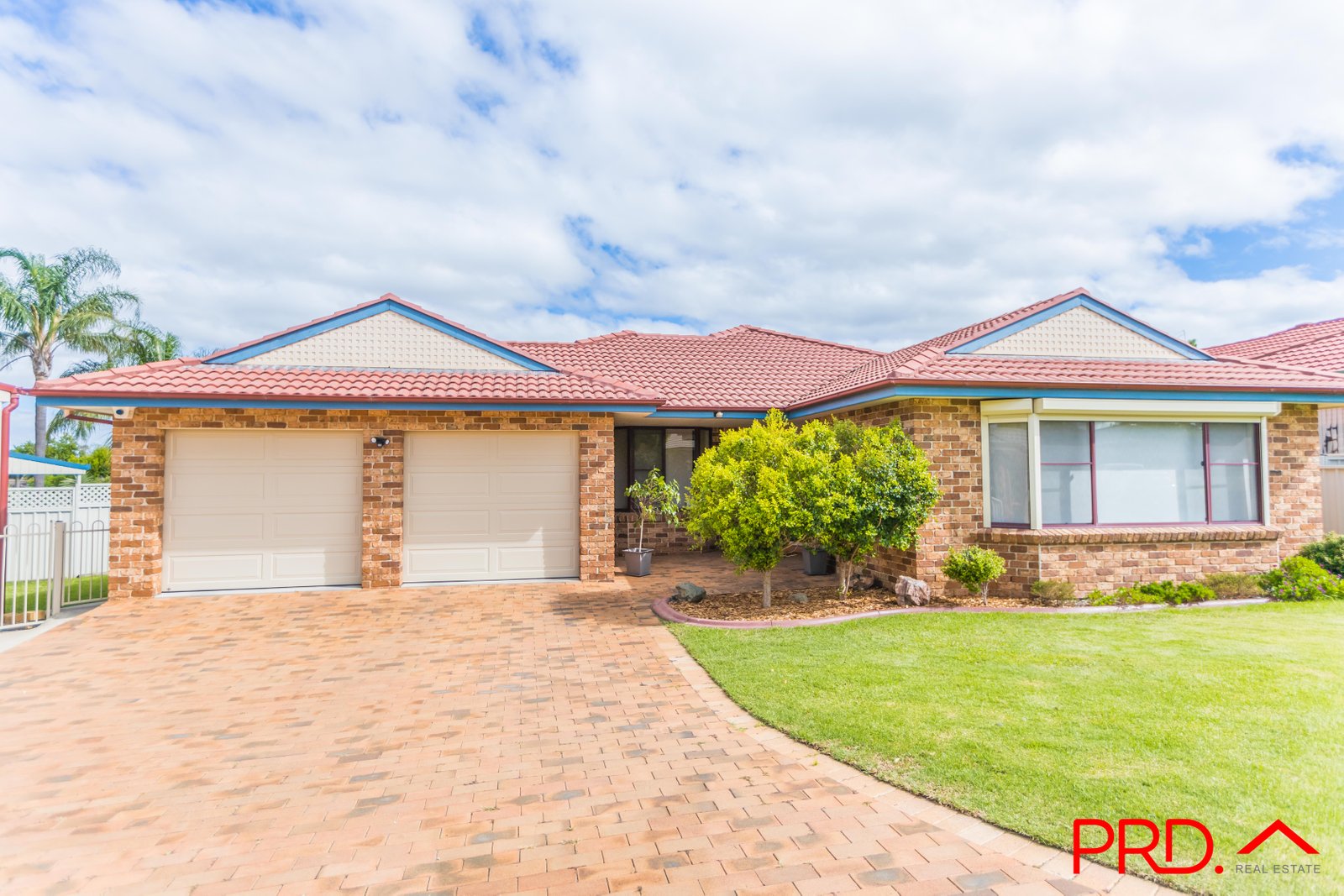 12 Karradji Court TAMWORTH 2