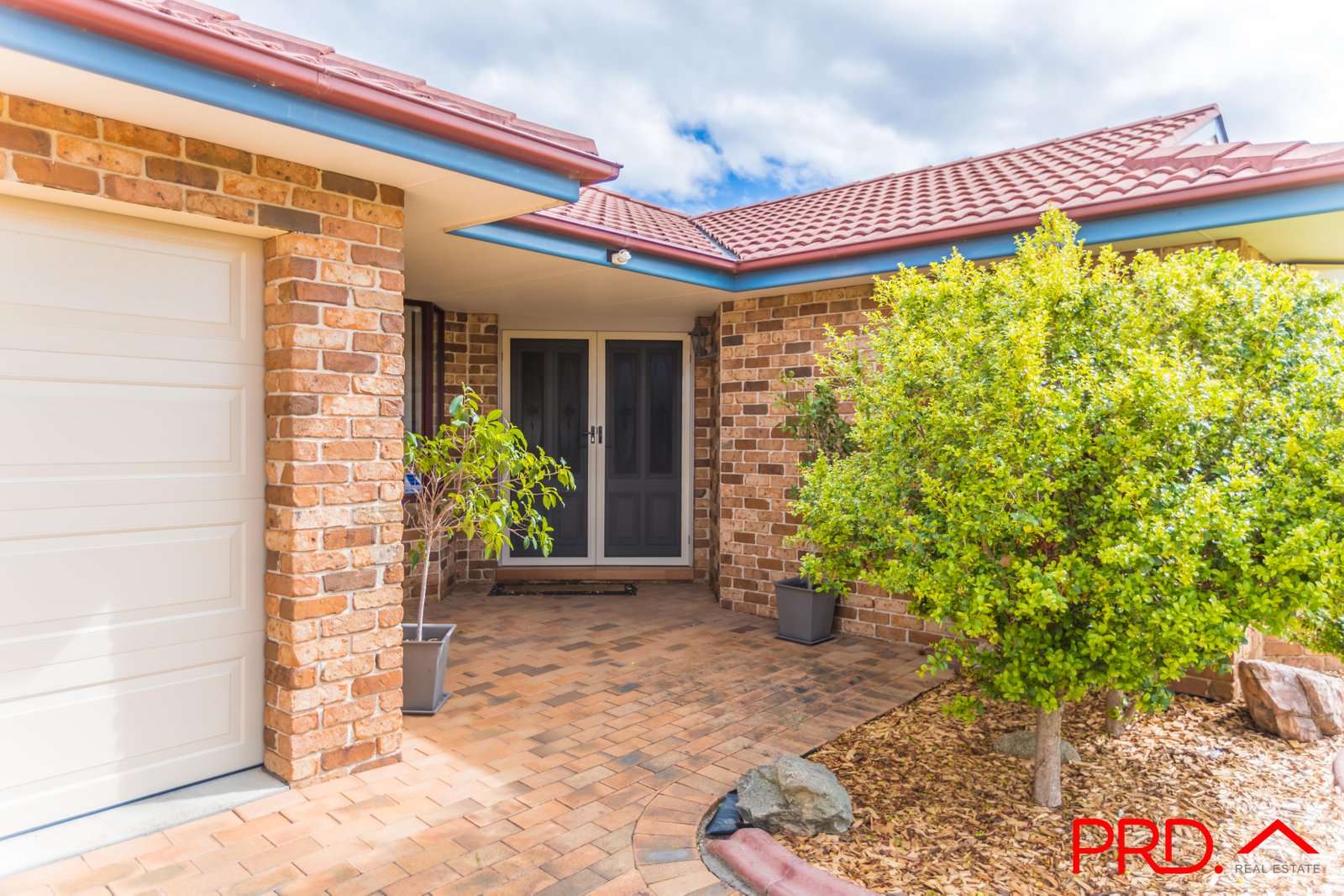 12 Karradji Court TAMWORTH 3