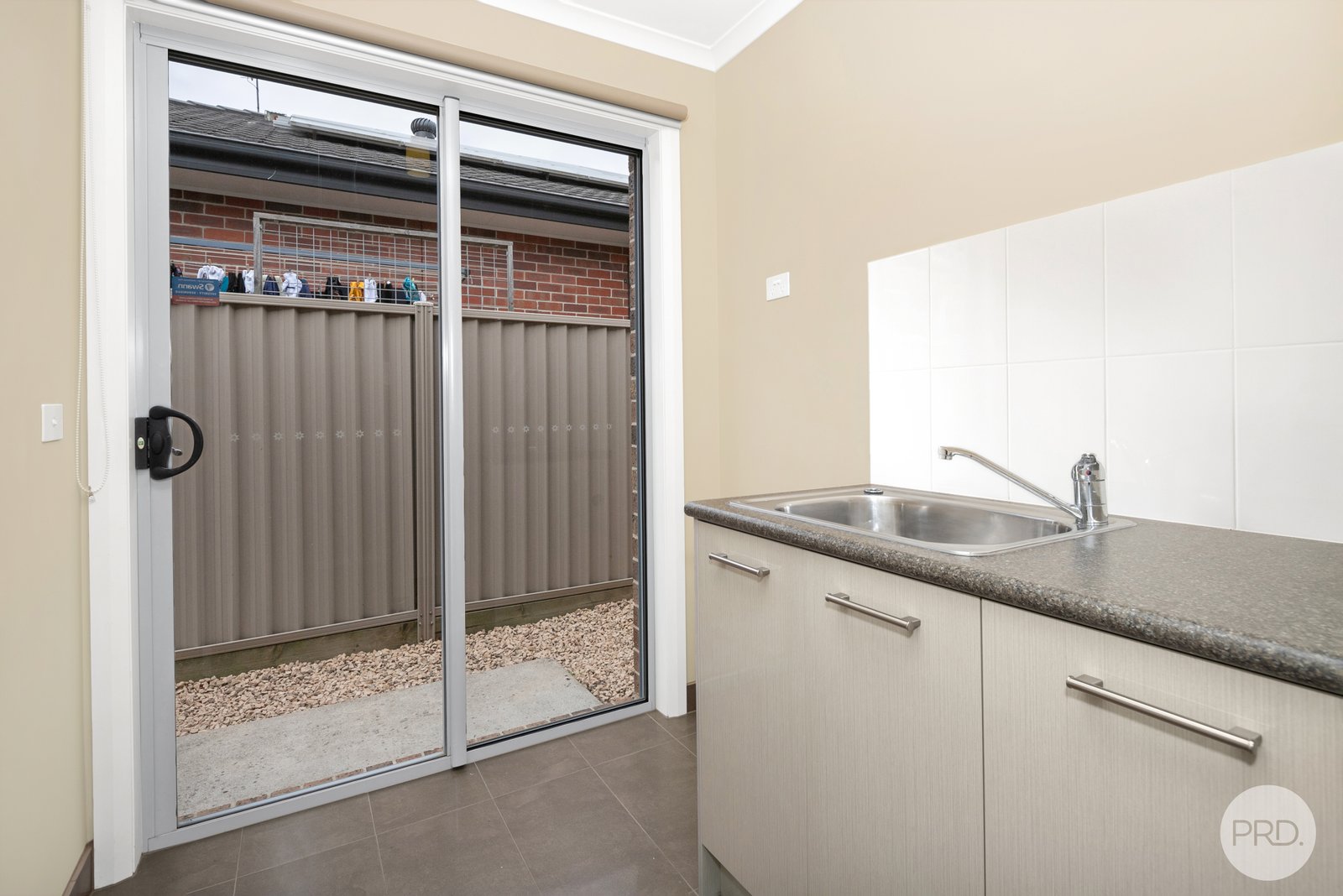 12 Kate Street WINTER VALLEY 8