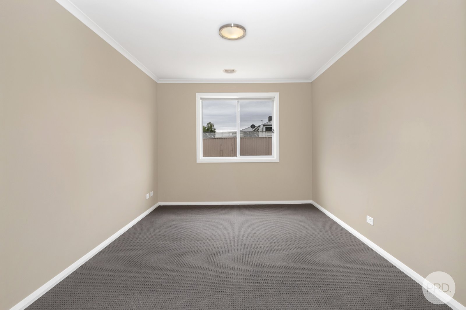 12 Kate Street WINTER VALLEY 9