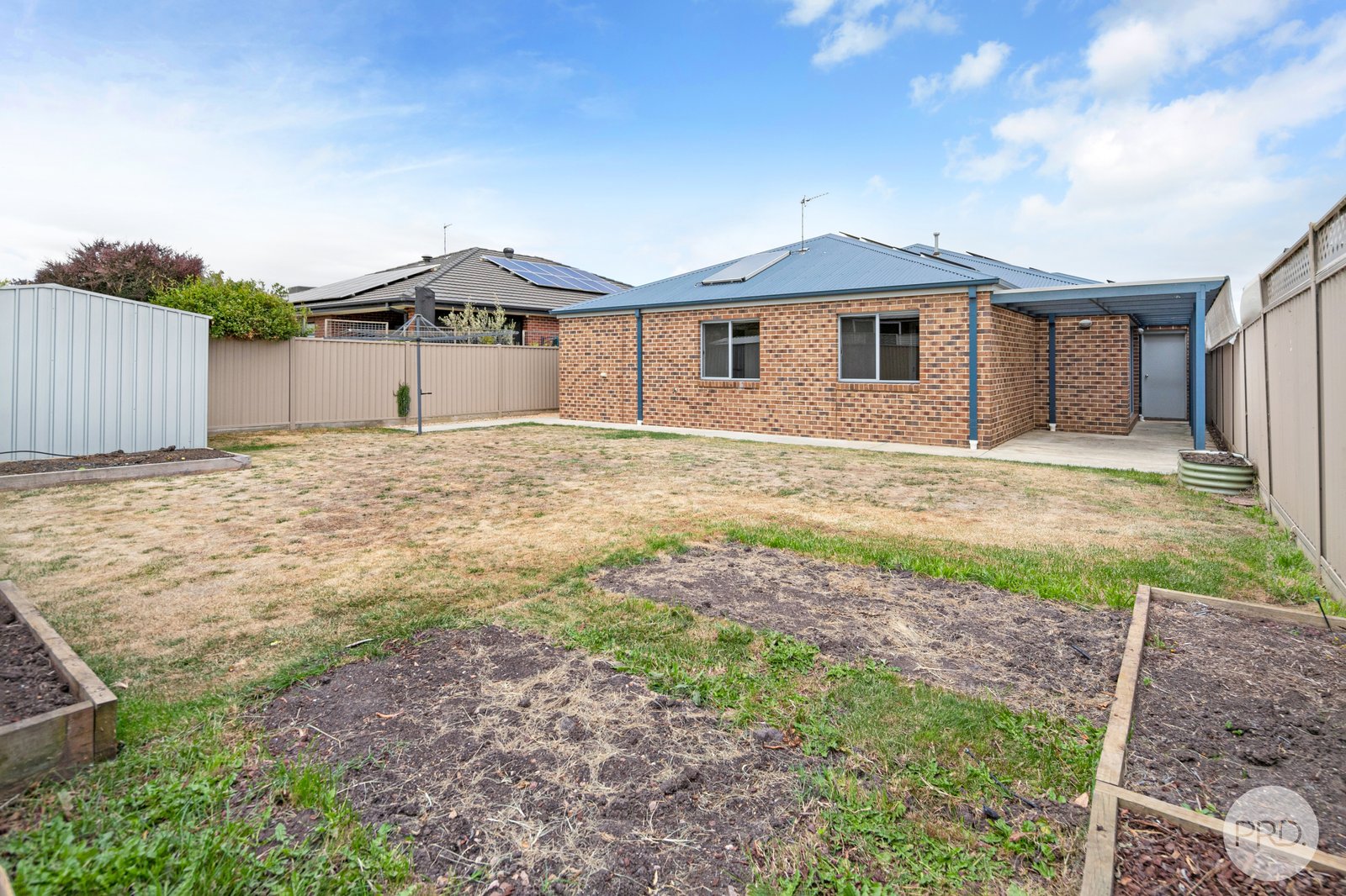 12 Kate Street WINTER VALLEY 14